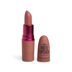 احمر شفاه مات Matte lipstick