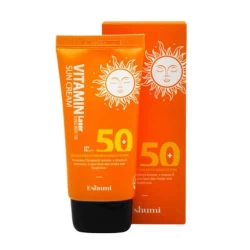 كريم واقي شمس بعامل حماية 50 Sunscreen with Vitamins SPF50 Pa+++